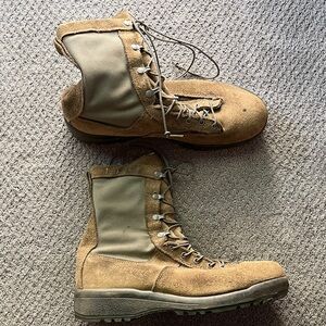 Vibram Men's Gore-Tex Belleville Boots